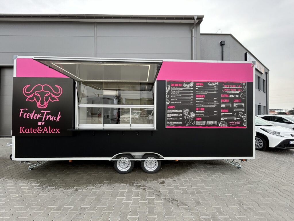 Przyczepa gastronomiczna premium na rynek irlandzki. Marka Zbudujprzyczepe.pl