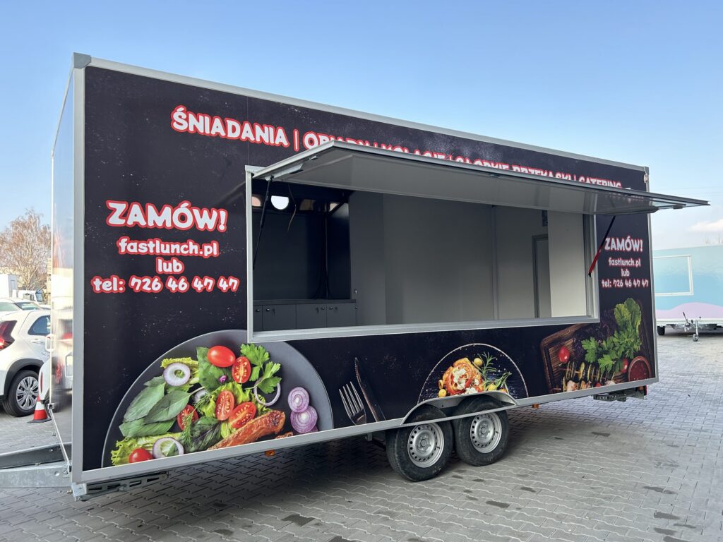 Zbudujprzyczepe.pl dla marki Fast Lunch – Przyczepa gastronomiczna
