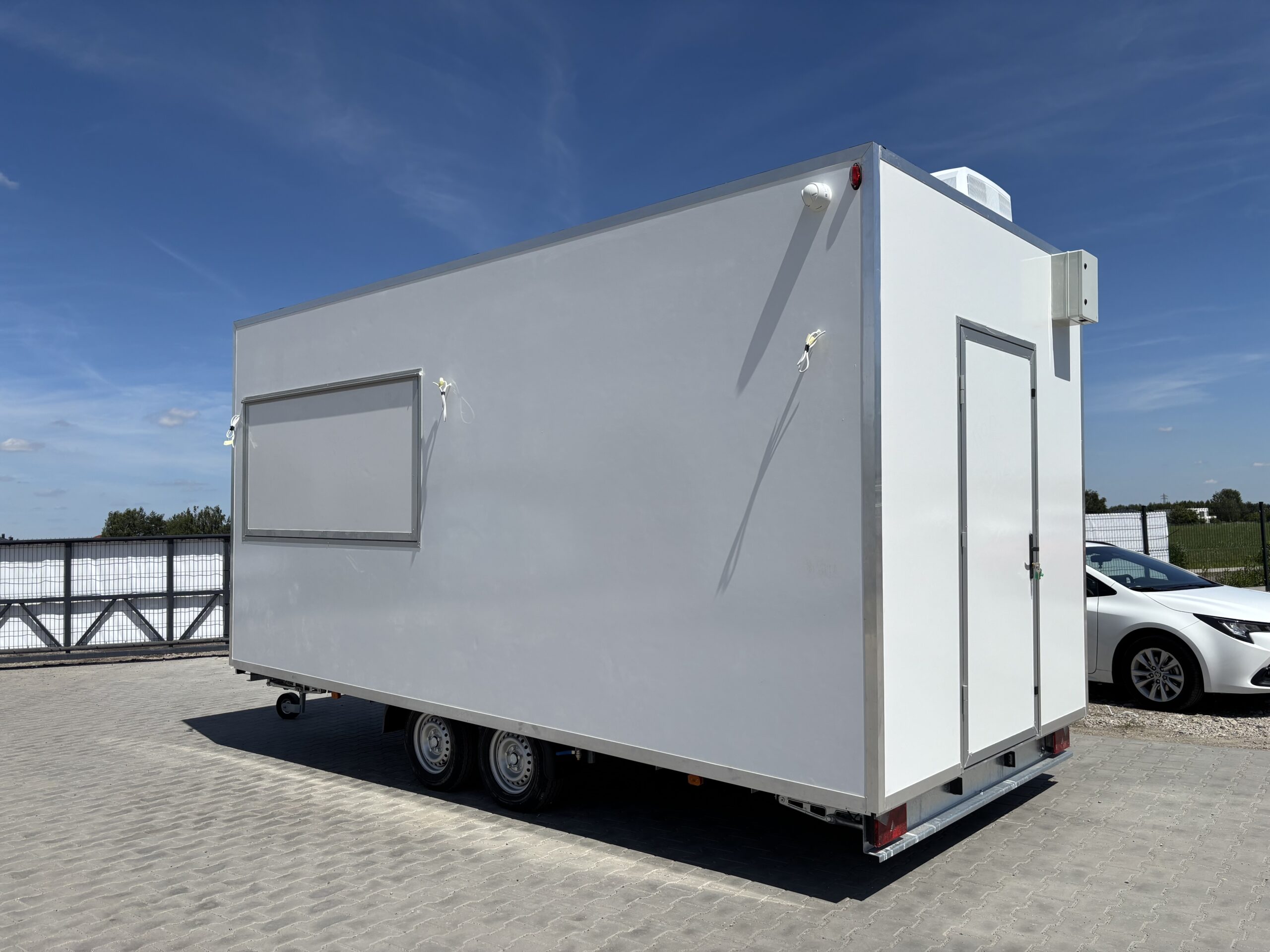 Mandoria Burger Trailer
