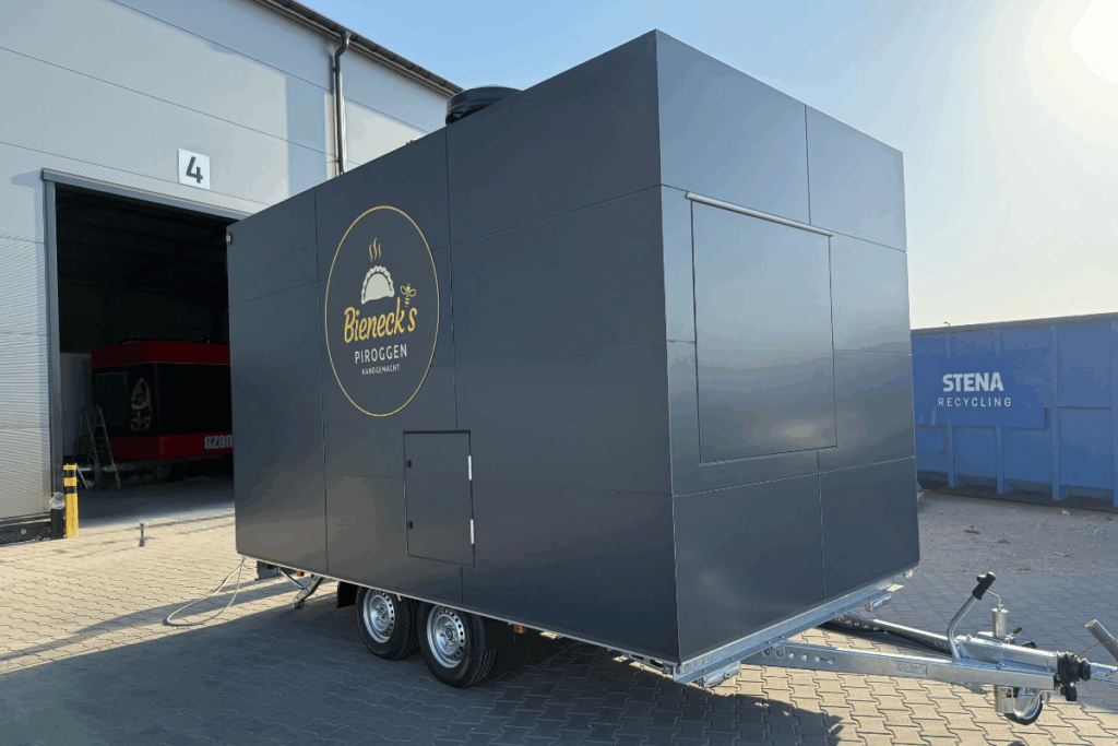 Bieneck’s Piroggen Trailer